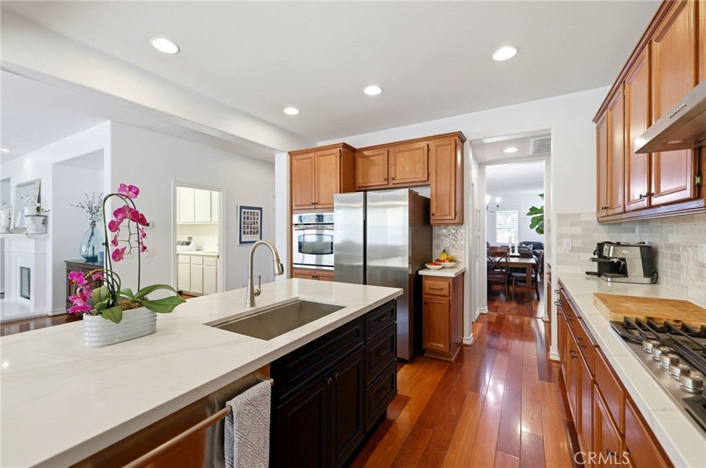 17213 Noble View Circle Riverside, CA 92503 - Photo 11 of 52