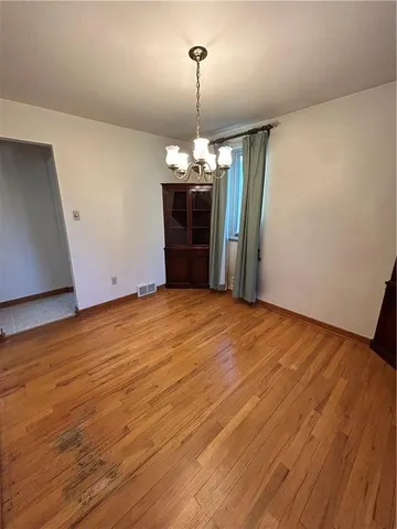 $1,500 | 2266 Parklyn Street, Pittsburgh, PA 15234