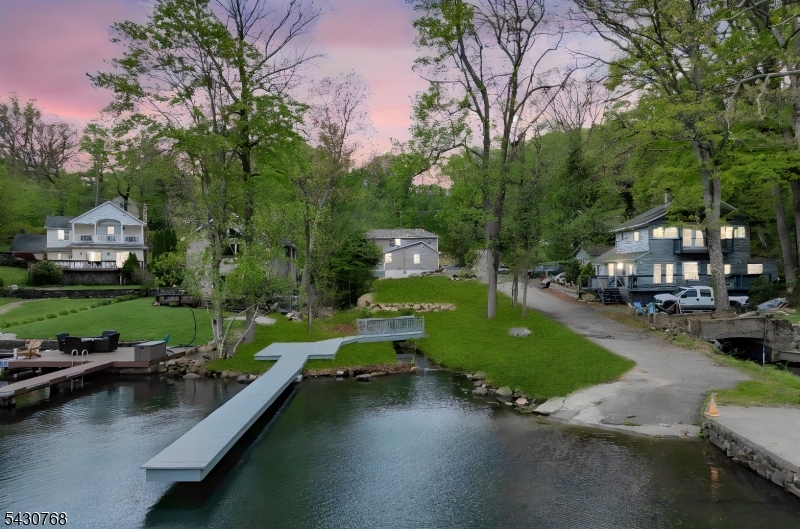 385 Maxim Drive Hopatcong, NJ 07821 - Photo 1 of 50
