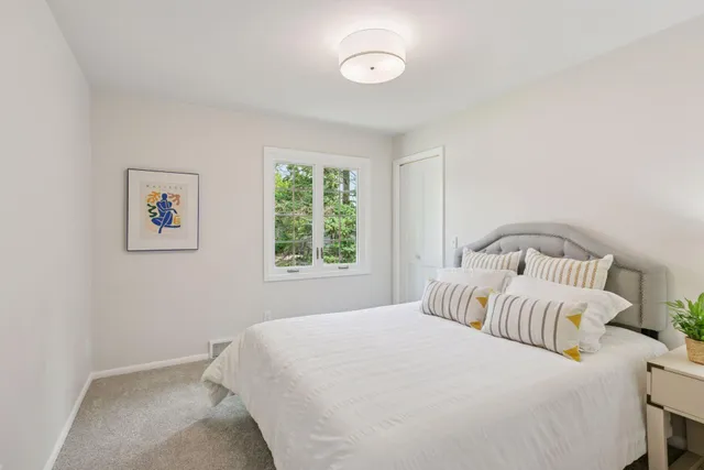 $550,000 | 14650 40th Place North, Plymouth, MN 55446