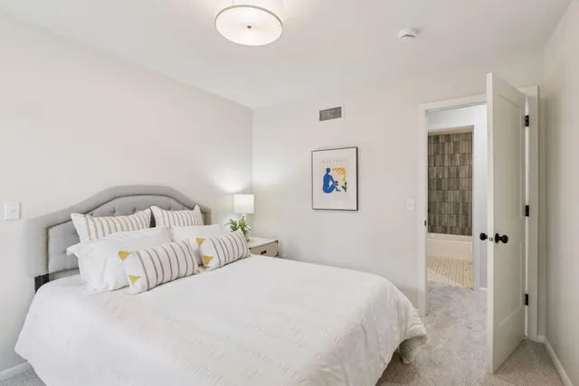 $550,000 | 14650 40th Place North, Plymouth, MN 55446