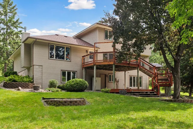 $550,000 | 14650 40th Place North, Plymouth, MN 55446