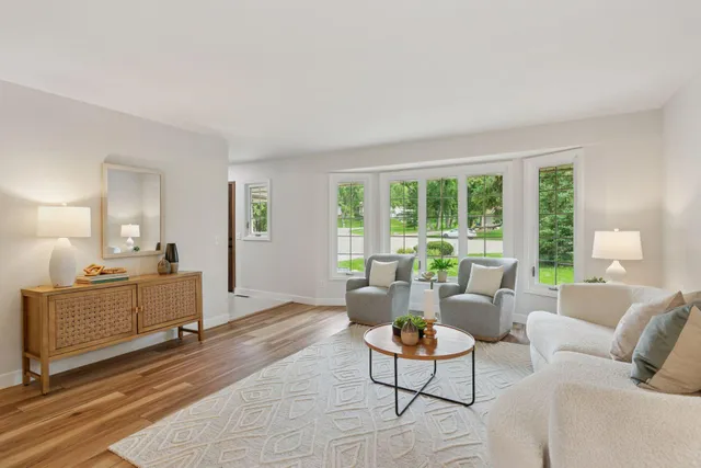 $550,000 | 14650 40th Place North, Plymouth, MN 55446