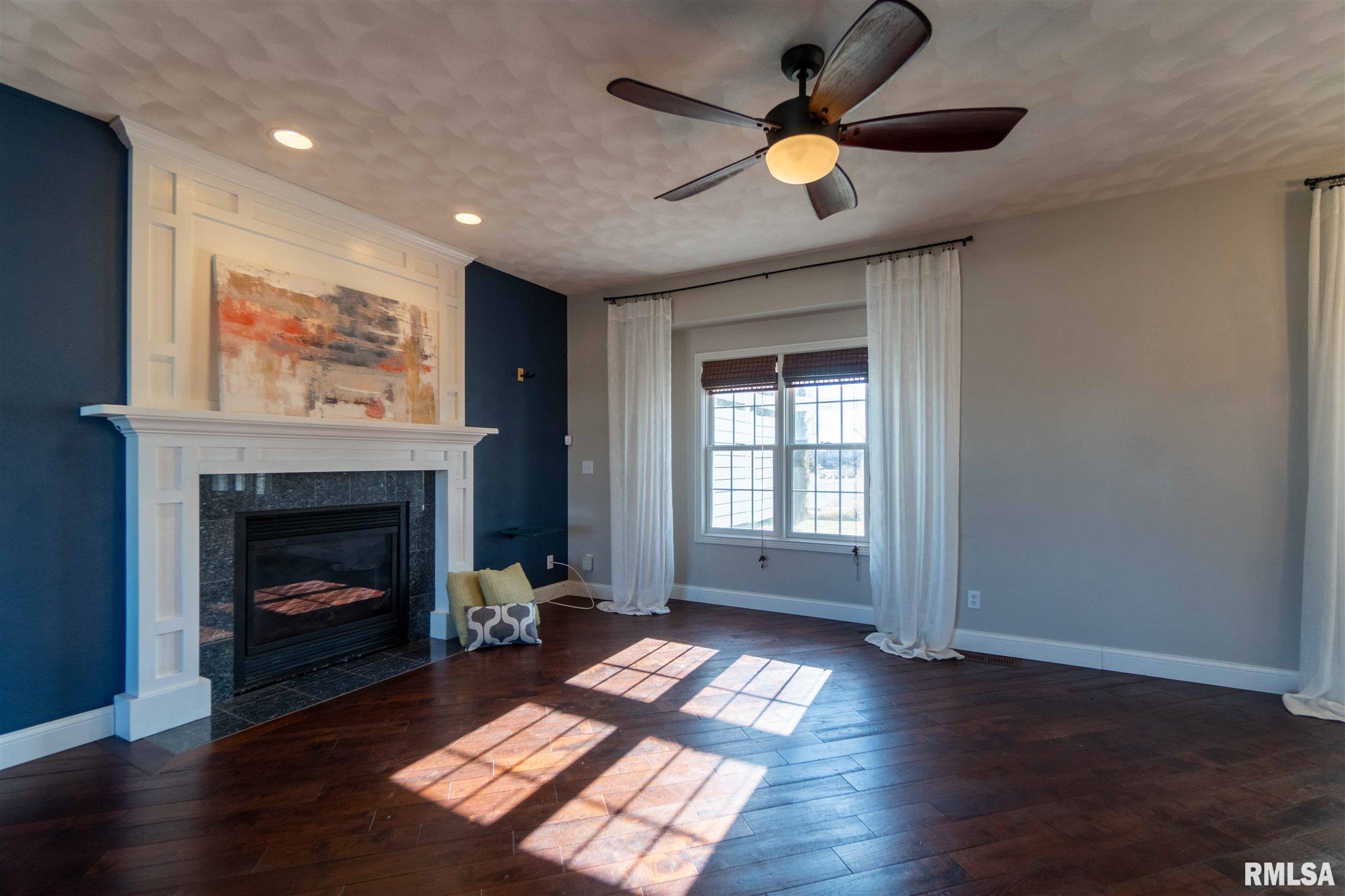 1610 Sycamore Washington, IL 61571 - Photo 21 of 46 Gallery Image 21