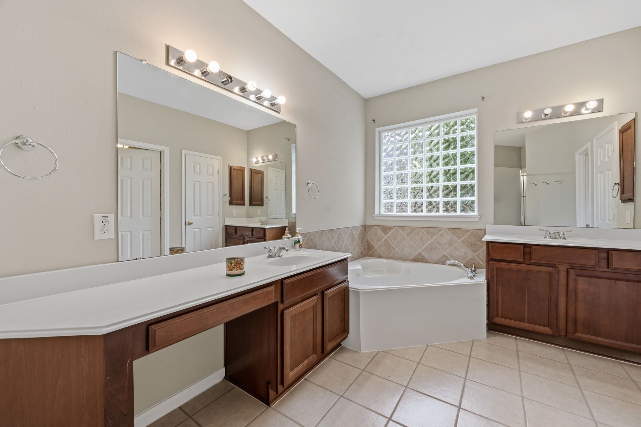 25043 Rising Hills Court Porter, TX 77365 - Photo 22 of 36