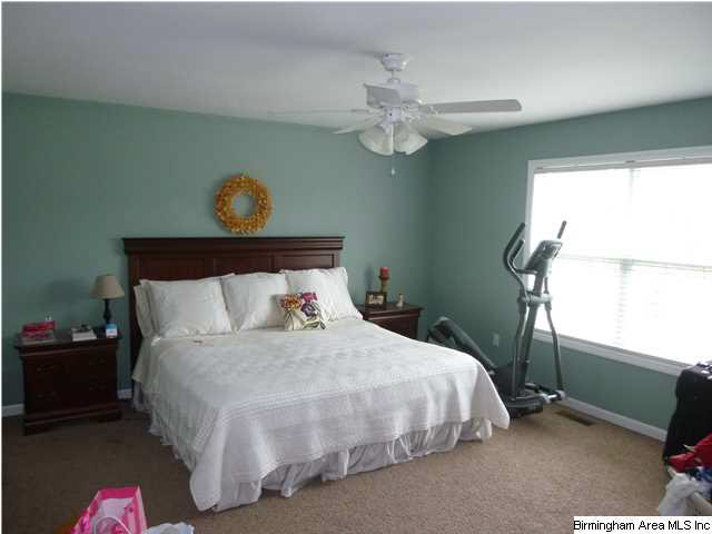 991 Skyview Lake Road Hayden, AL 35079 - Photo 7 of 13