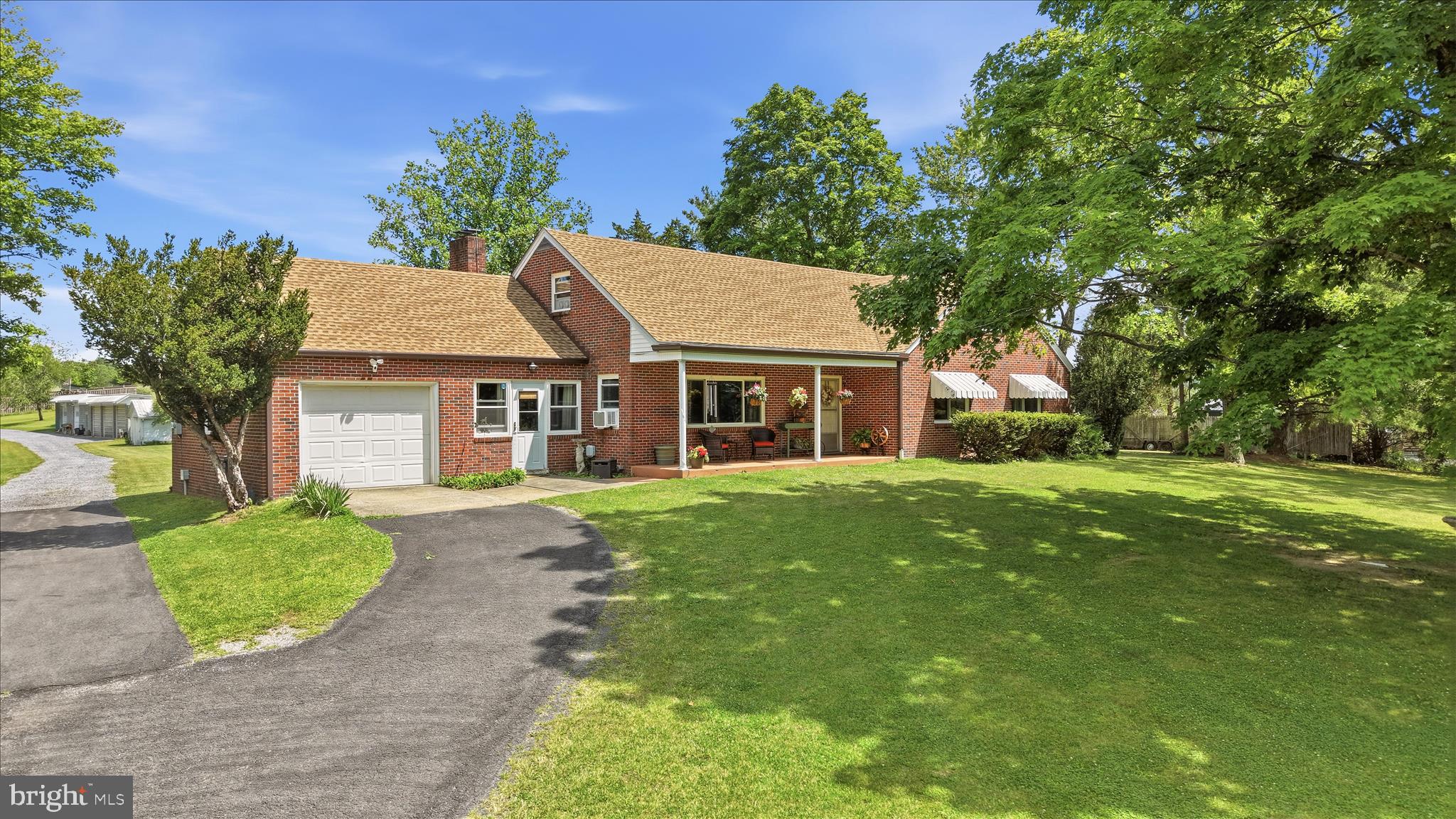 9581 Valley Road Berkeley Springs, WV 25411 - Photo 53 of 69 Front Aerial