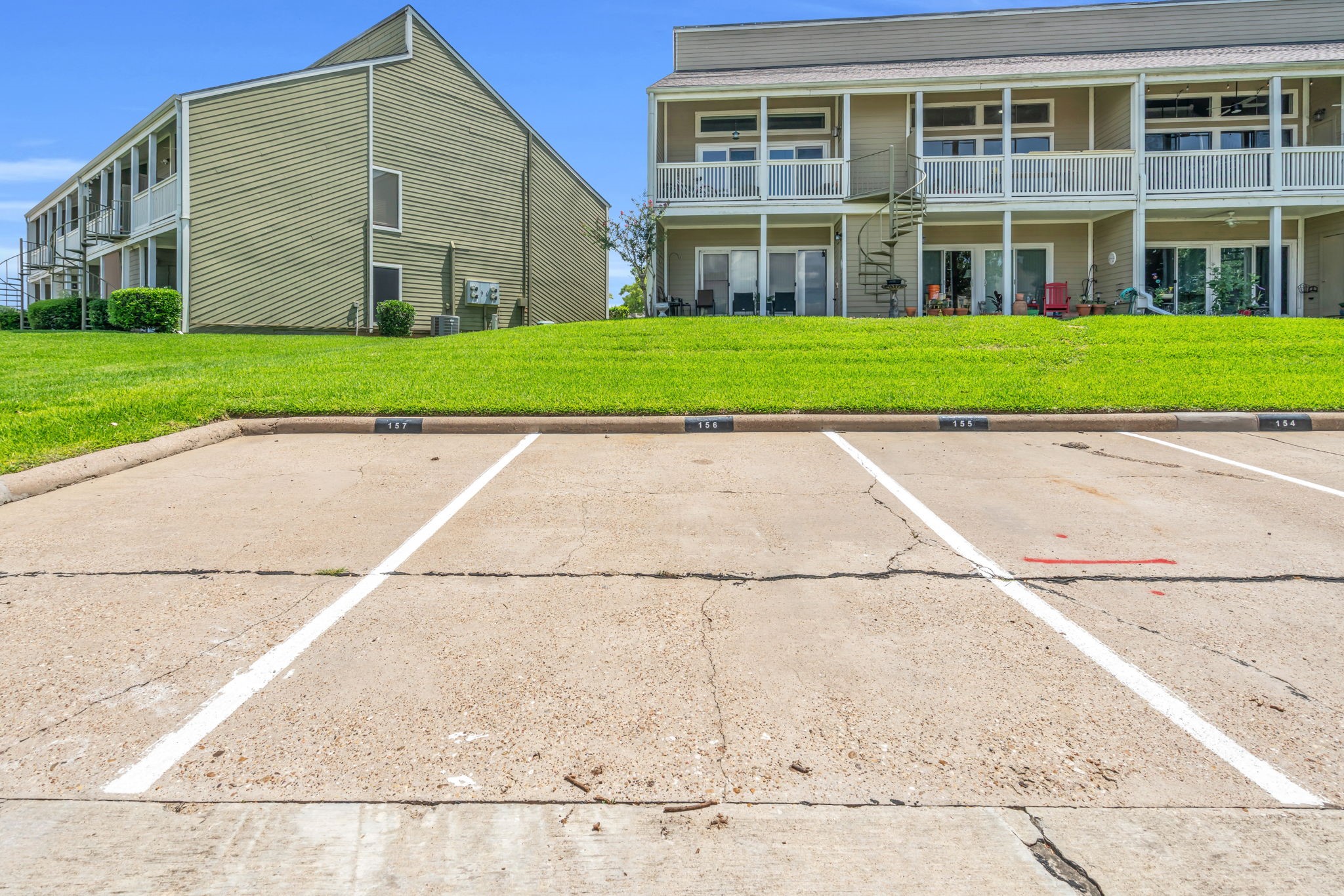 156 April Point Drive South Conroe, TX 77356 - Photo 35 of 40