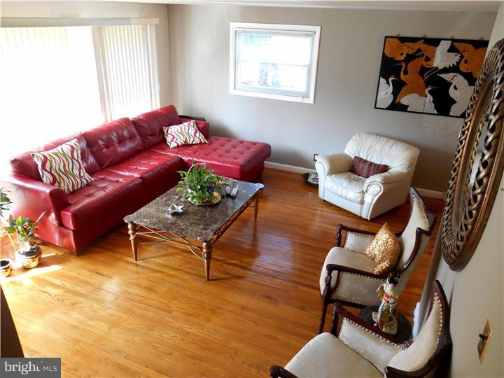 1463 St John Road Roslyn, PA 19001 - Photo 4 of 25 Gallery Image 4