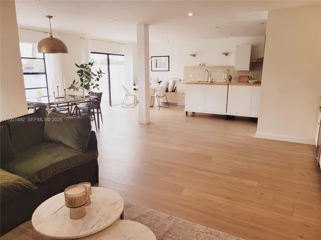 $3,950 | 13228 Southwest 10th Lane, Miami, FL 33184