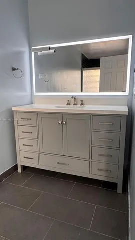 $3,950 | 13228 Southwest 10th Lane, Miami, FL 33184