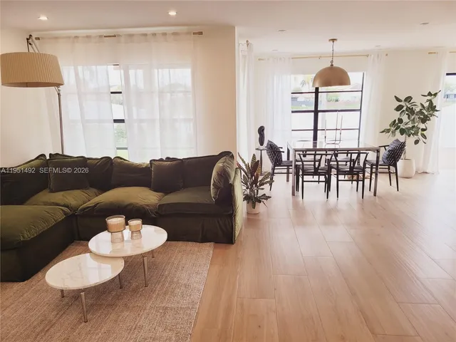 $3,950 | 13228 Southwest 10th Lane, Miami, FL 33184