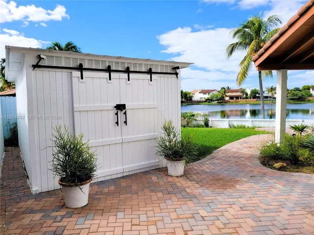 $3,950 | 13228 Southwest 10th Lane, Miami, FL 33184