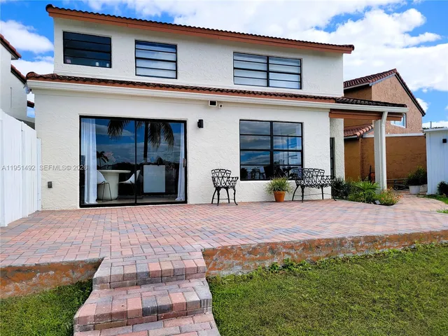 $3,950 | 13228 Southwest 10th Lane, Miami, FL 33184