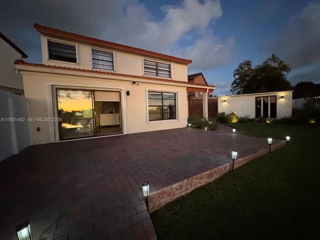 $3,950 | 13228 Southwest 10th Lane, Miami, FL 33184