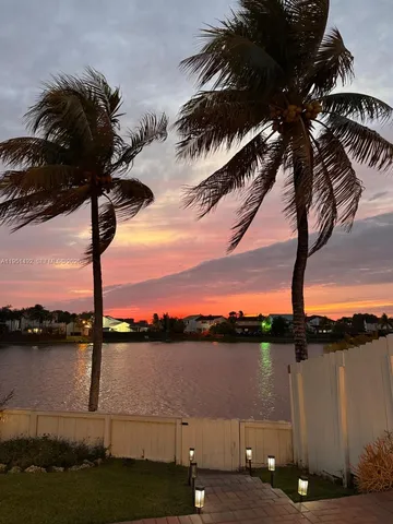 $3,950 | 13228 Southwest 10th Lane, Miami, FL 33184