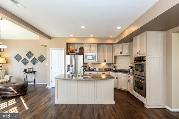 $3,800 | 42469 Redstone Terrace, Brambleton, VA 20148