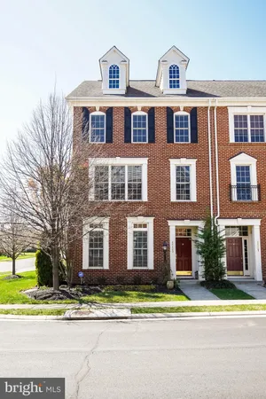 $3,800 | 42469 Redstone Terrace, Brambleton, VA 20148