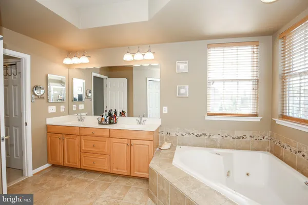 $3,800 | 42469 Redstone Terrace, Brambleton, VA 20148