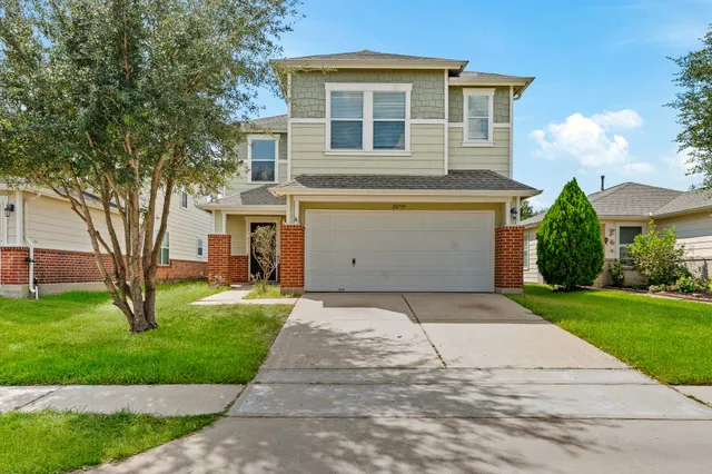 $2,400 | 20719 Fair Castle Drive, Cypress, TX 77433