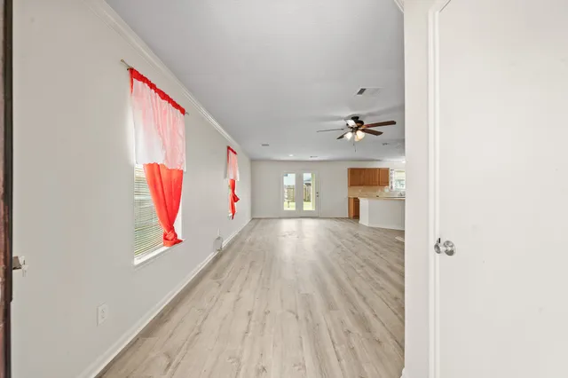 $2,400 | 20719 Fair Castle Drive, Cypress, TX 77433