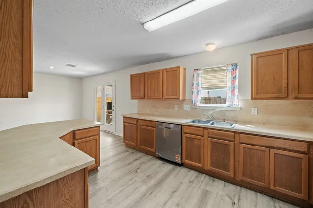 $2,400 | 20719 Fair Castle Drive, Cypress, TX 77433