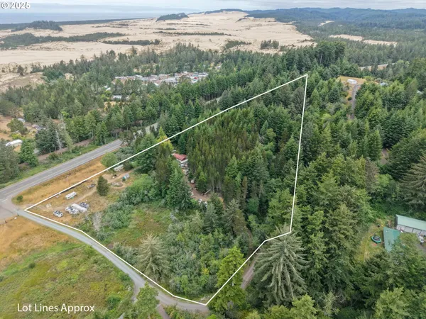 $250,000 | 94845 Wind Song Lane, North Bend, OR 97459