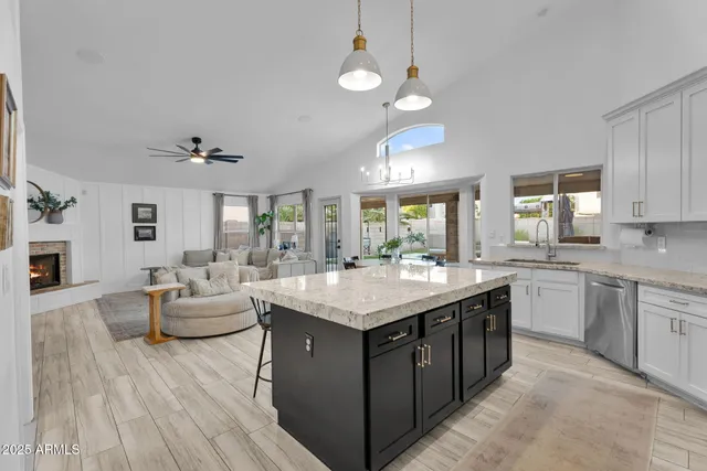 $839,500 | 1284 West Stacey Lane, Tempe, AZ 85284