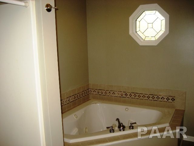 1261 Florence Road Lacon, IL 61540 - Photo 8 of 15 Gallery Image 8