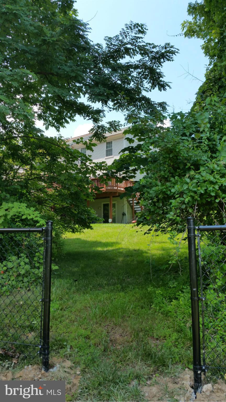 15025 Travert Way Silver Spring, MD 20906 - Photo 23 of 24 Exterior (Rear)