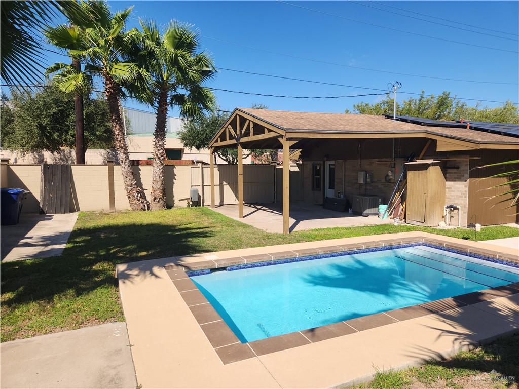 3021 Nyssa Avenue McAllen, TX 78501 - Photo 4 of 24 a view of a house with swimming pool