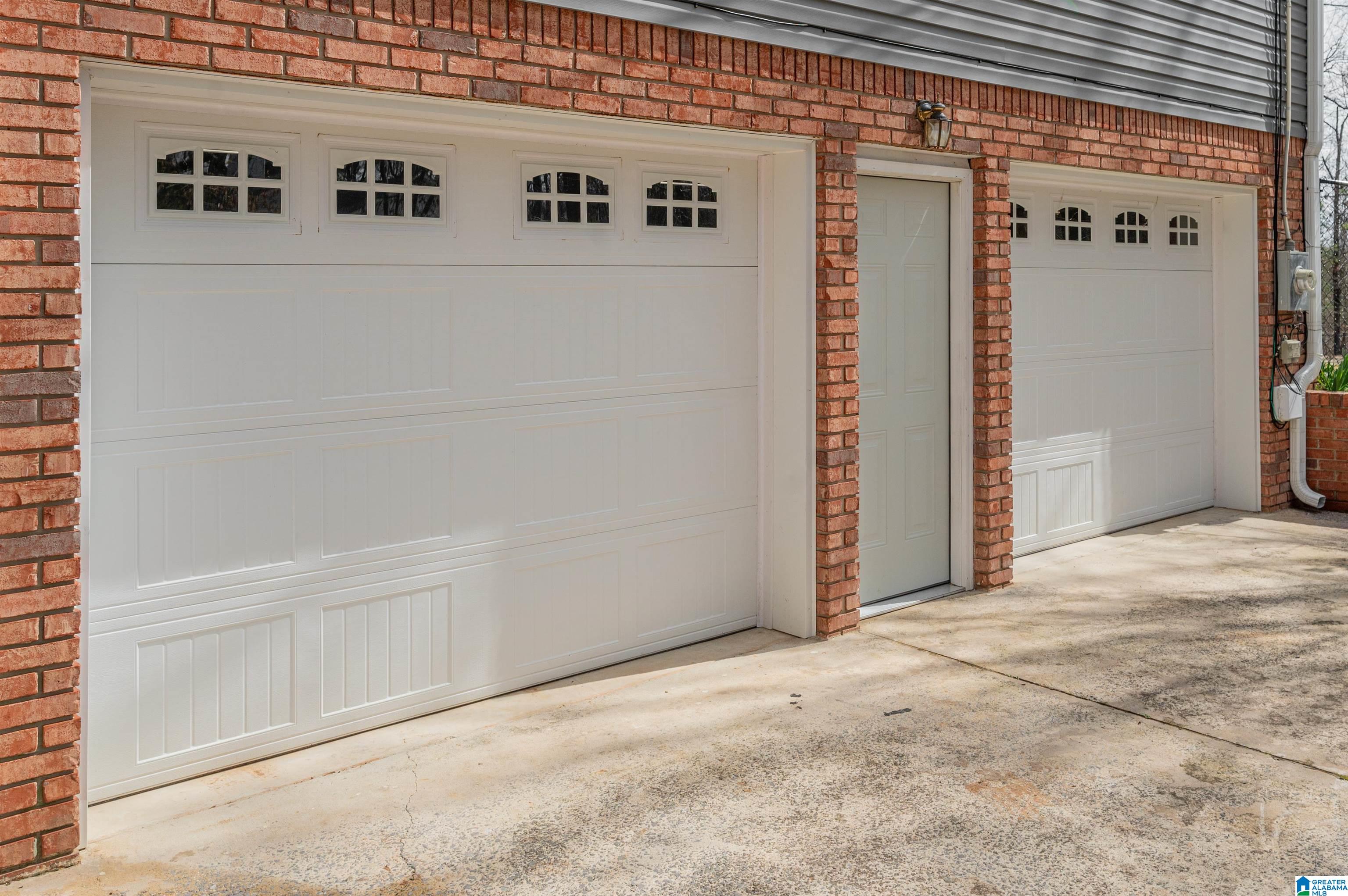 210 Fox Ridge Drive Warrior, AL 35180 - Photo 3 of 44 Gallery Image 3