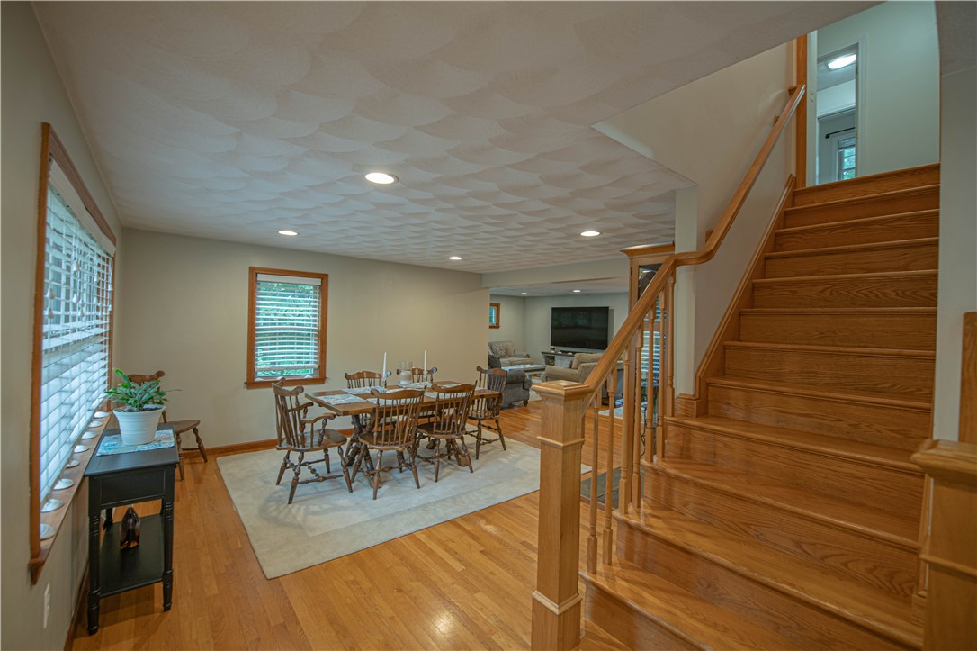 20 Whipple Road Smithfield, RI 02917 - Photo 11 of 27