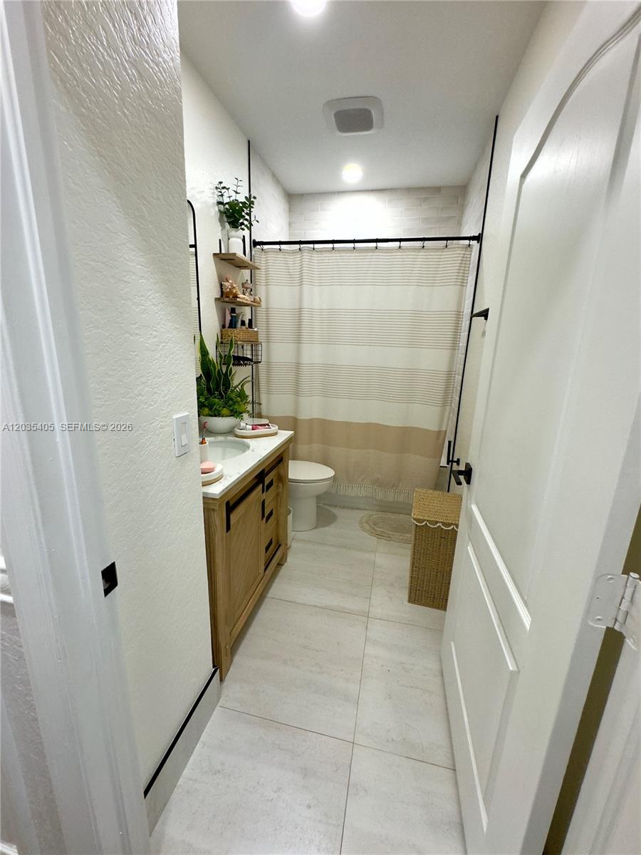 17833 Southwest 155th Court Miami, FL 33187 - Photo 24 of 39