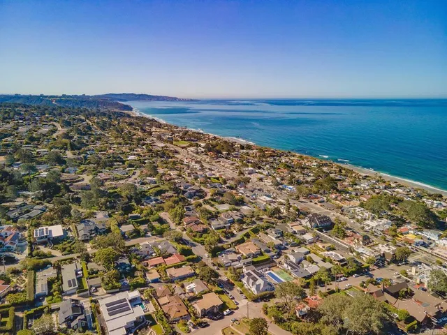 $4,295,000 | 386 13th Street, Del Mar, CA 92014