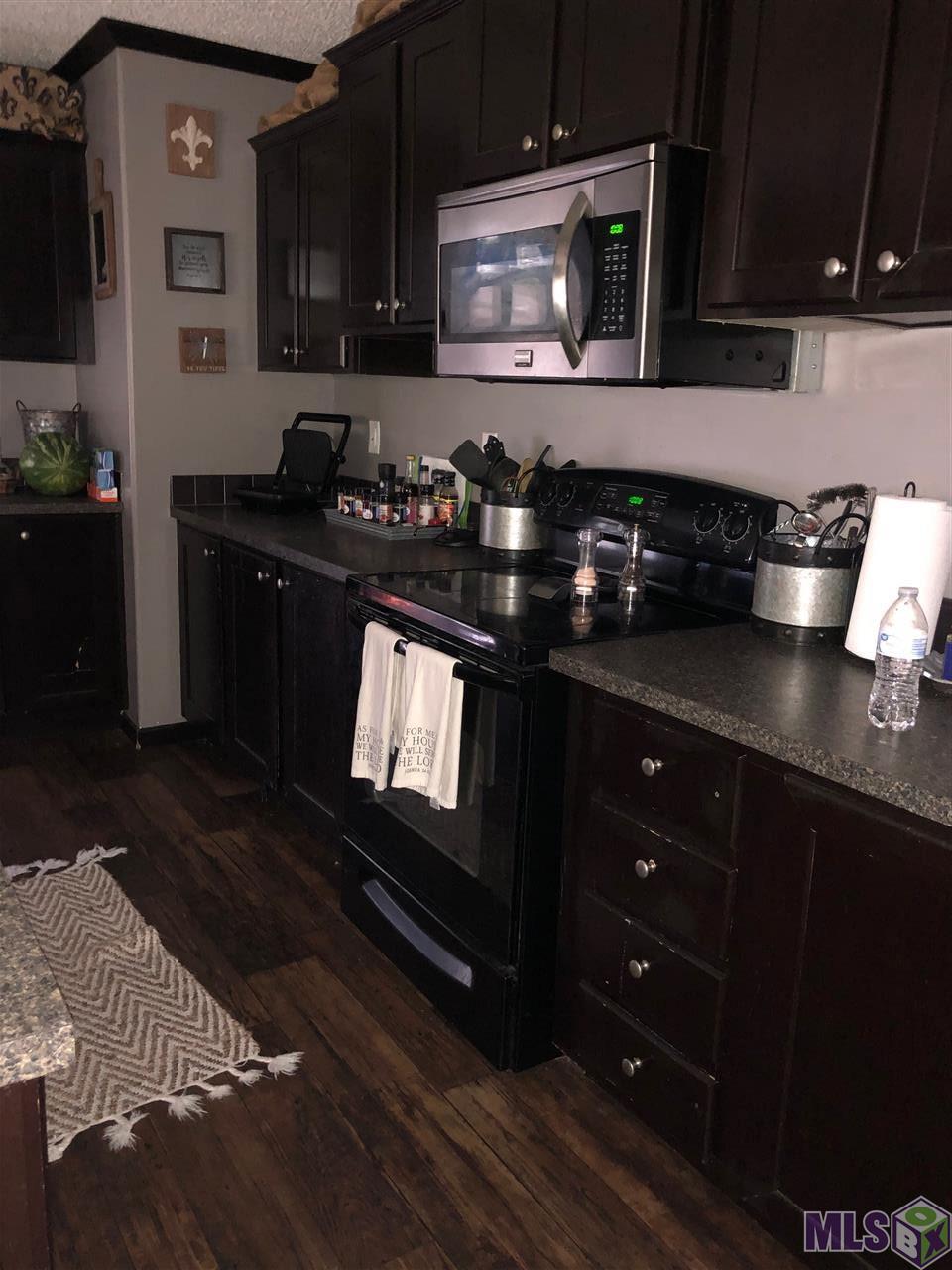 663 Danos Street Raceland, LA 70394 - Photo 4 of 9