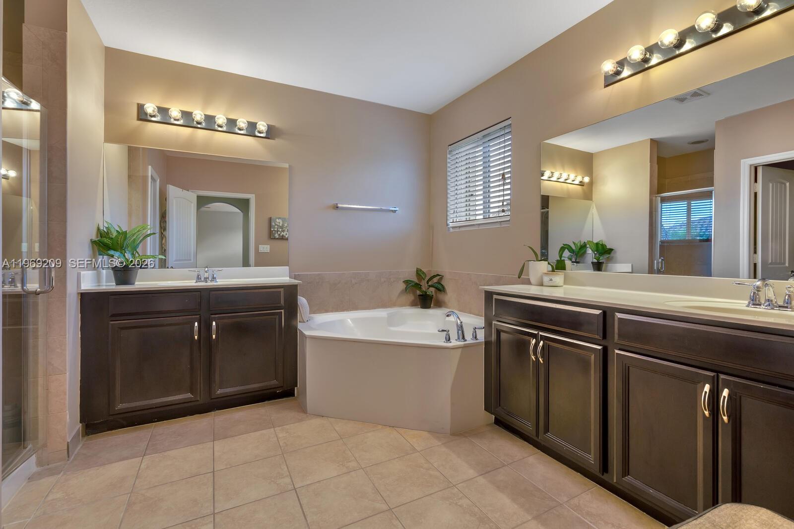 2152 Northwest 16th Terrace Homestead, FL 33030 - Photo 13 of 30