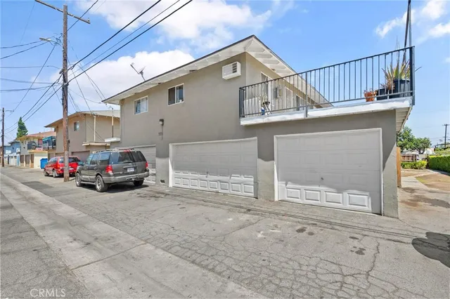 $1,750,000 | 1556 East Benmore Lane, Anaheim, CA 92805