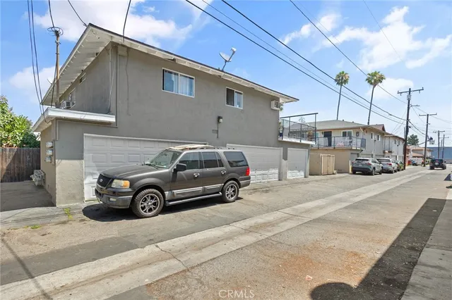 $1,750,000 | 1556 East Benmore Lane, Anaheim, CA 92805