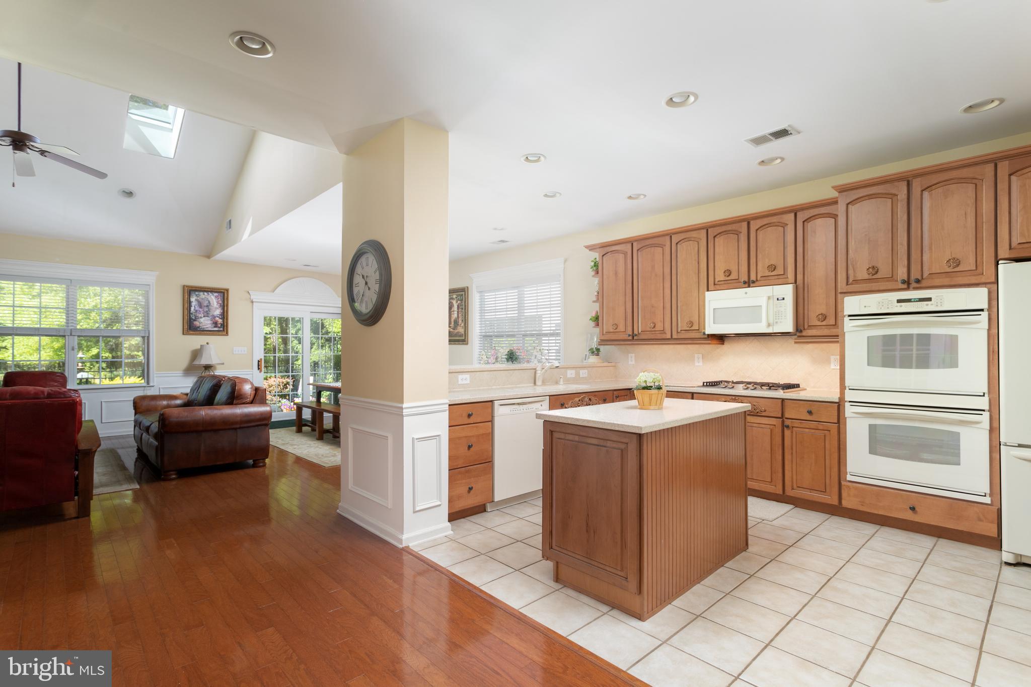 17 York Road Pennington, NJ 08534 - Photo 11 of 36
