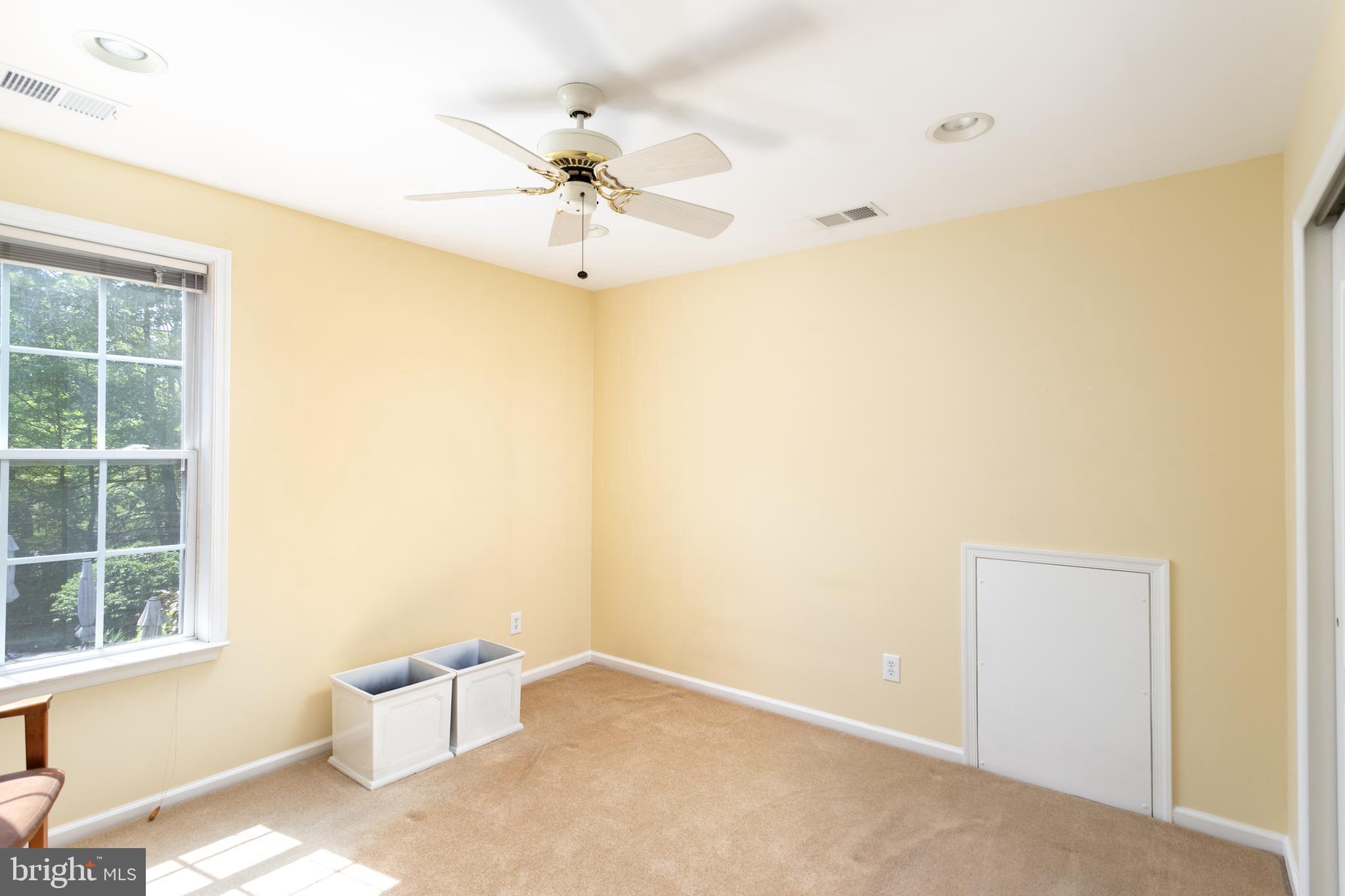 17 York Road Pennington, NJ 08534 - Photo 29 of 36
