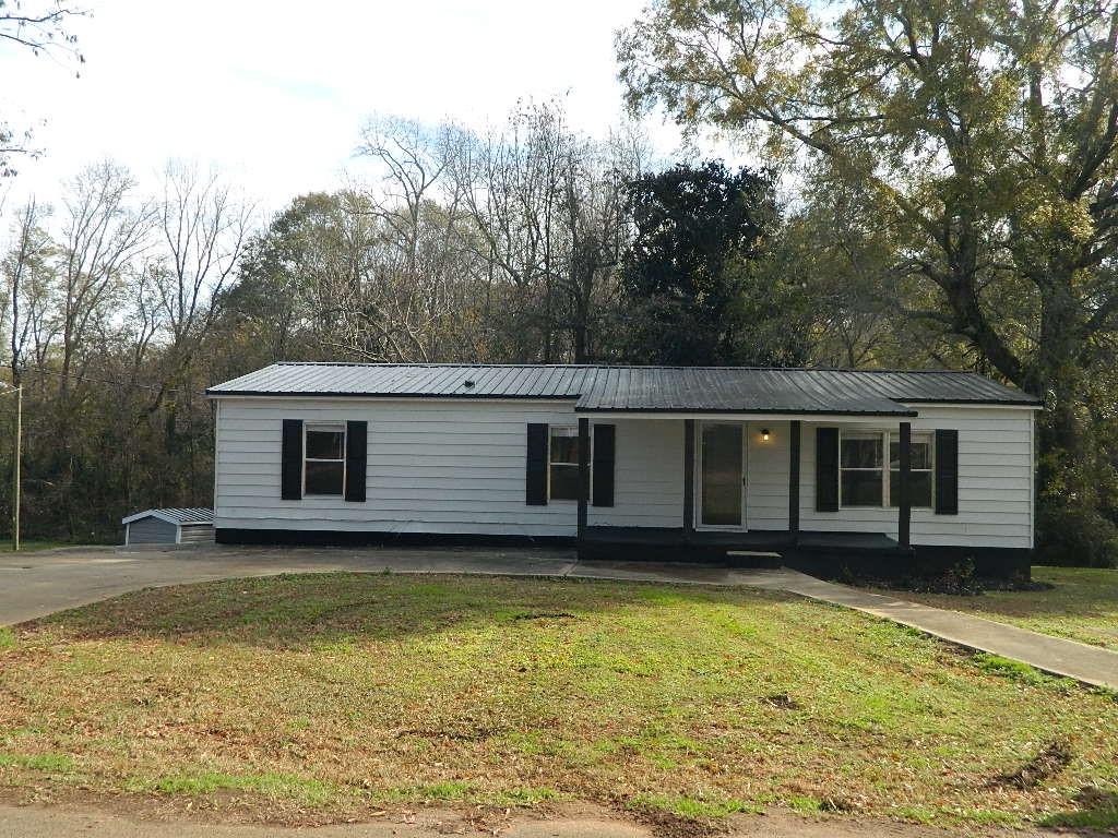 207 East Union Road Belton, SC 29627 - Photo 2 of 21 Gallery Image 2