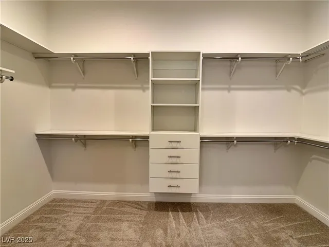 $1,190,000 | 11593 Peregrine Pt Court, Las Vegas, NV 89138