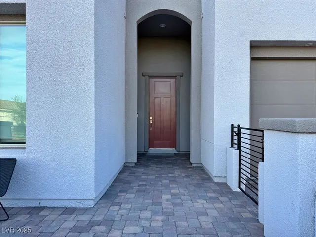 $1,190,000 | 11593 Peregrine Pt Court, Las Vegas, NV 89138
