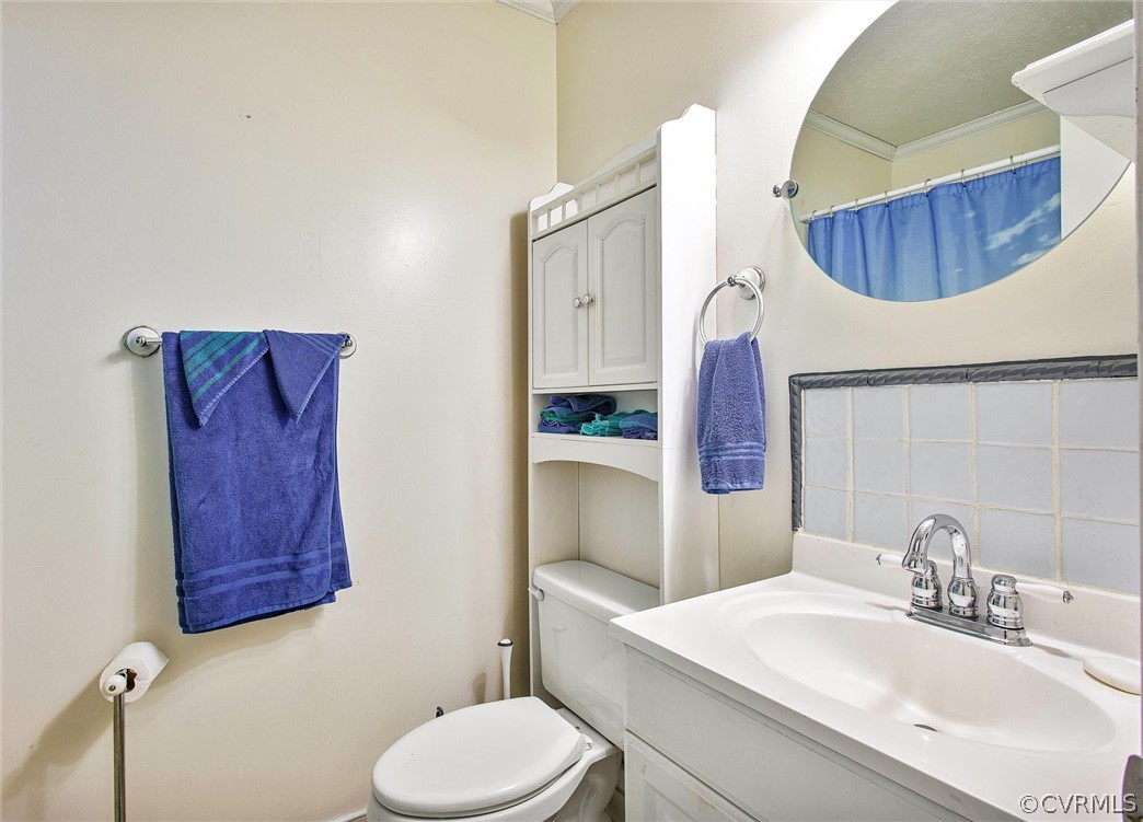 30 Buckner Road Bumpass, VA 23024 - Photo 19 of 25 7X5 full hallway bathroom with a toilet, single va