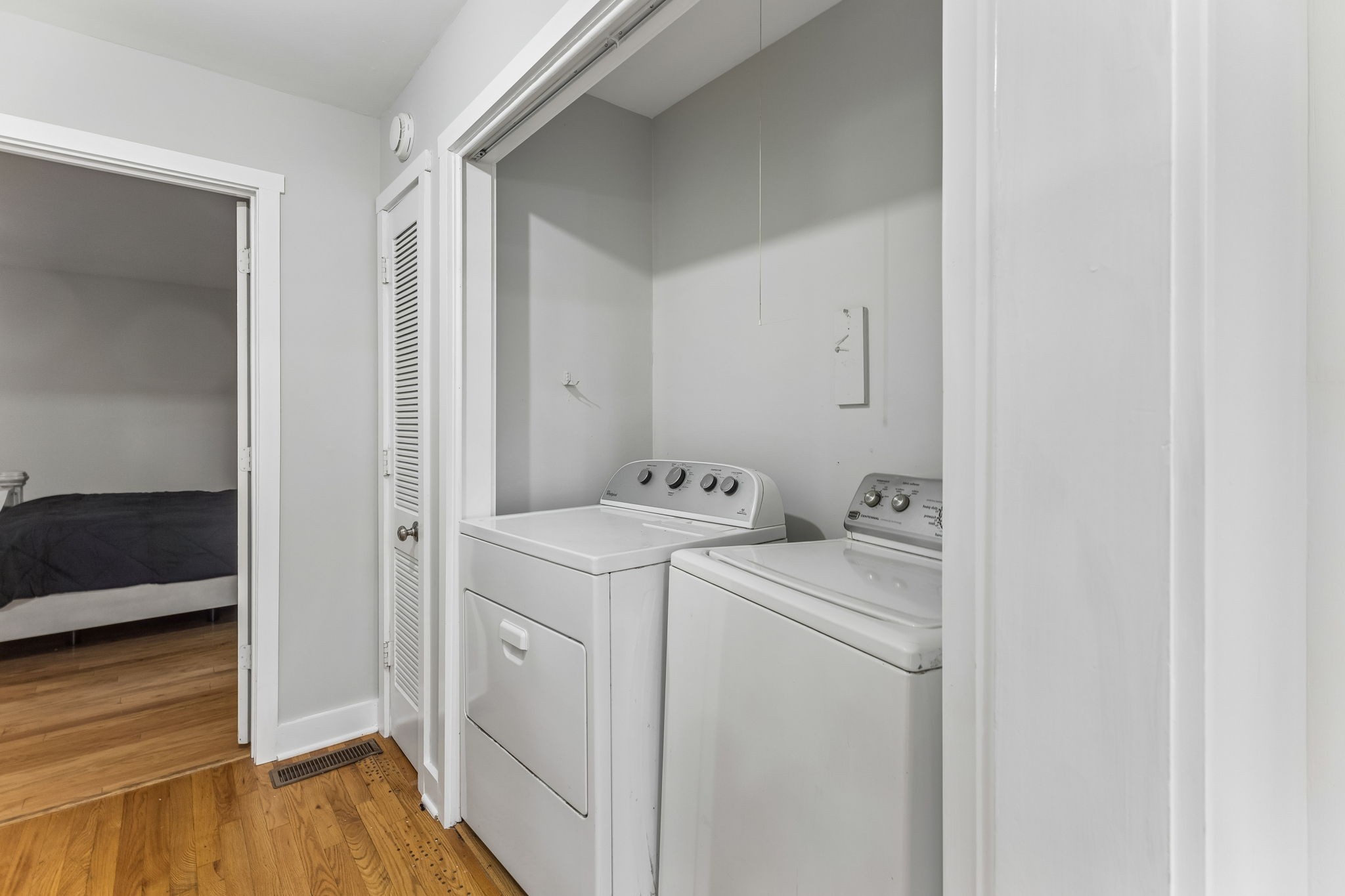 4425 Prescott Road Nashville, TN 37204 - Photo 24 of 36 a utility room with dryer and washer