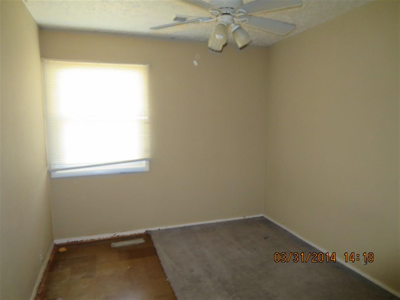 4124 Tremont Road Evansville, IN 47710 - Photo 3 of 10 Gallery Image 3