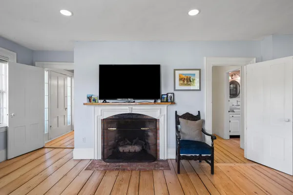 $875,000 | 253 Quaker Meeting House Road, Durham, ME 04222