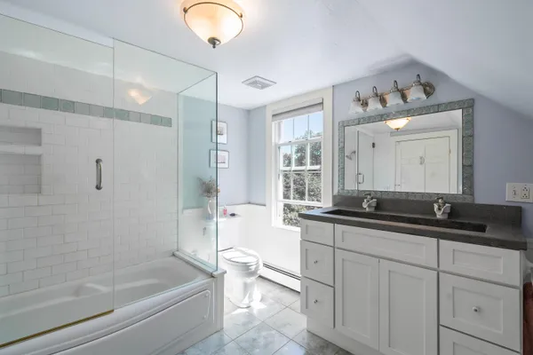 $875,000 | 253 Quaker Meeting House Road, Durham, ME 04222