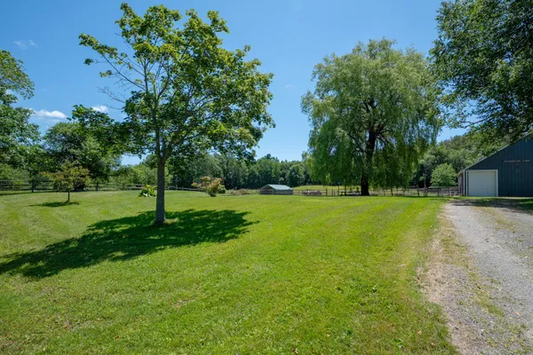 $875,000 | 253 Quaker Meeting House Road, Durham, ME 04222